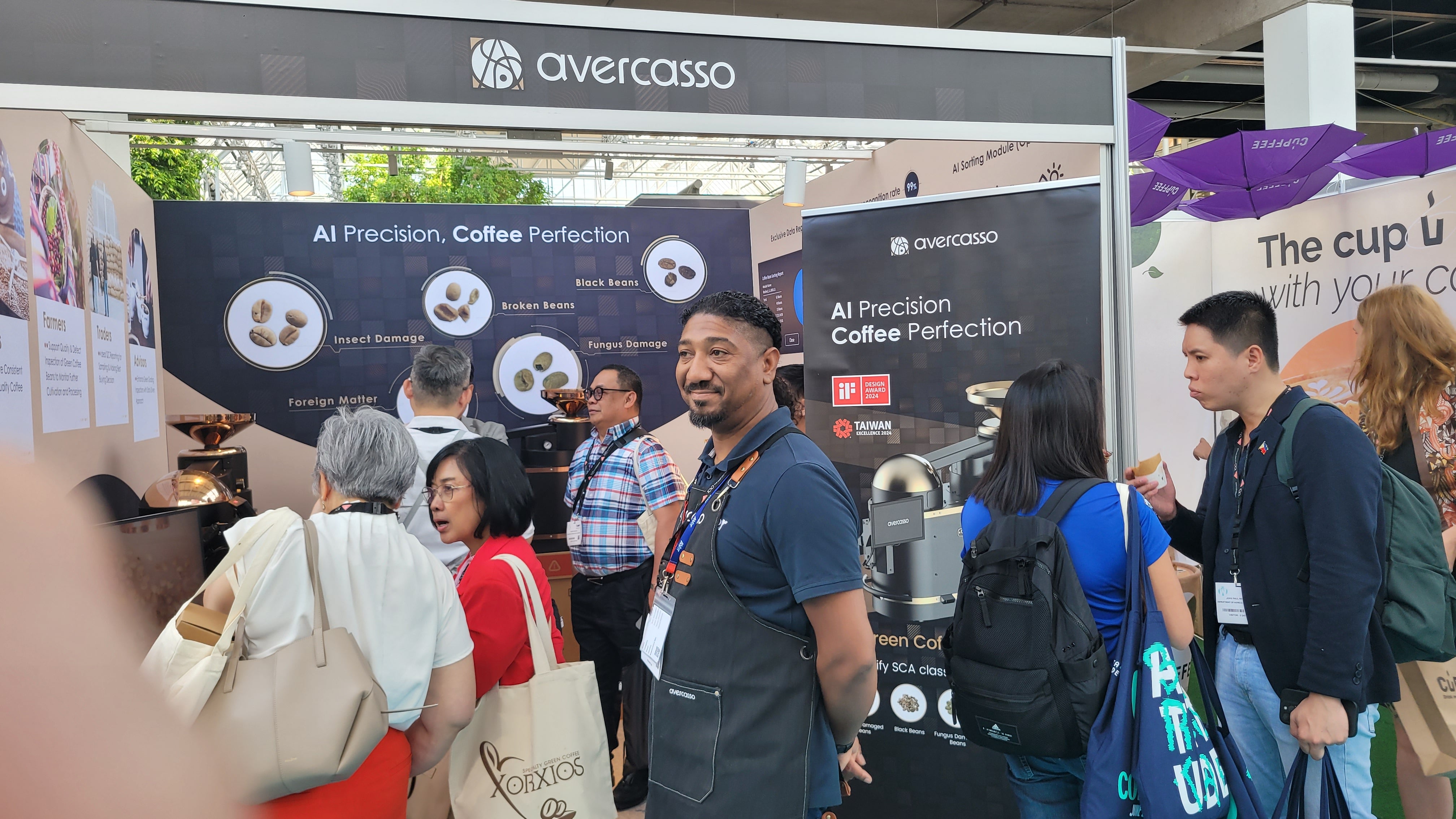 International event photo showing avercasso’s presence in 6 countries, powering better coffee sorting worldwide